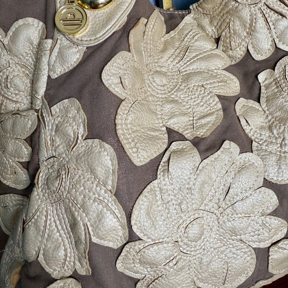 Big Buddha Santa Barbara Floral Applique Shoulder Bag‎ Tote Bag Gold Accents - Picture 4 of 16